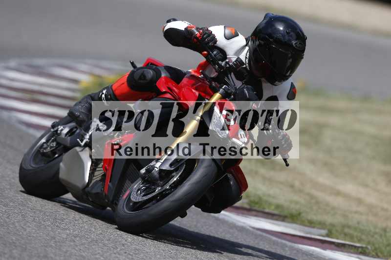 /21 17.06.2026  Ducati Schweiz Track Warmup ADR/Gruppe gruen/38